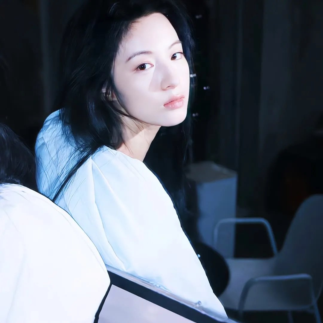 少年白马醉春风